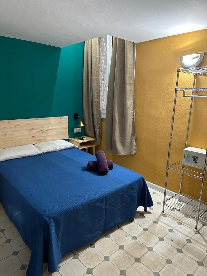 Hostel Friends Barcelona Exterior photo