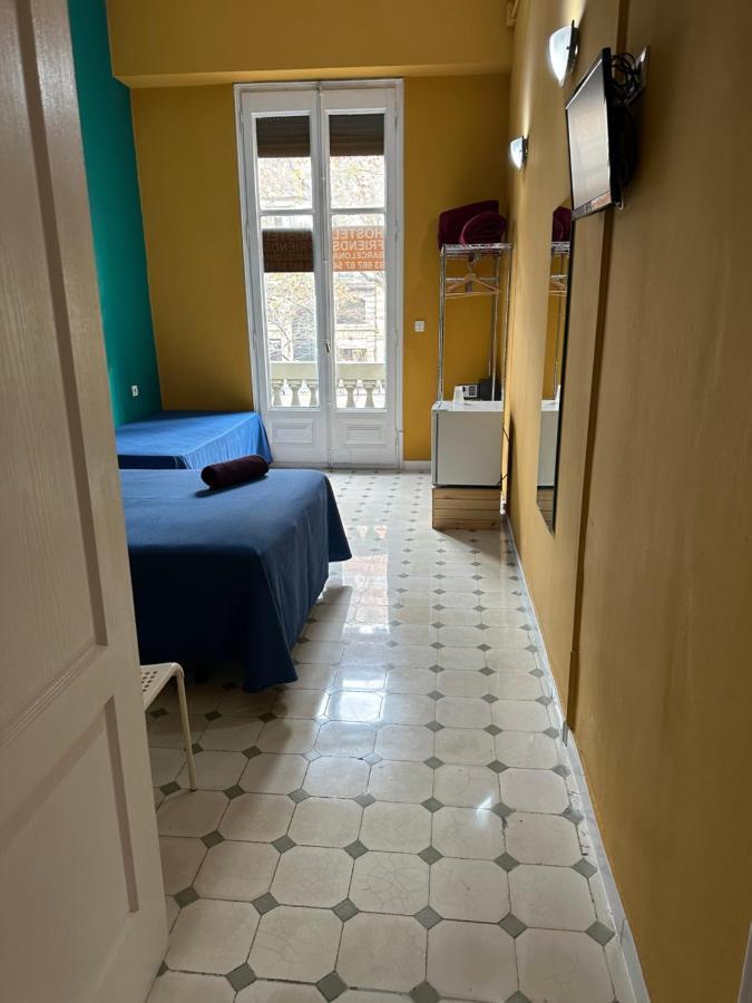 Hostel Friends Barcelona Exterior photo